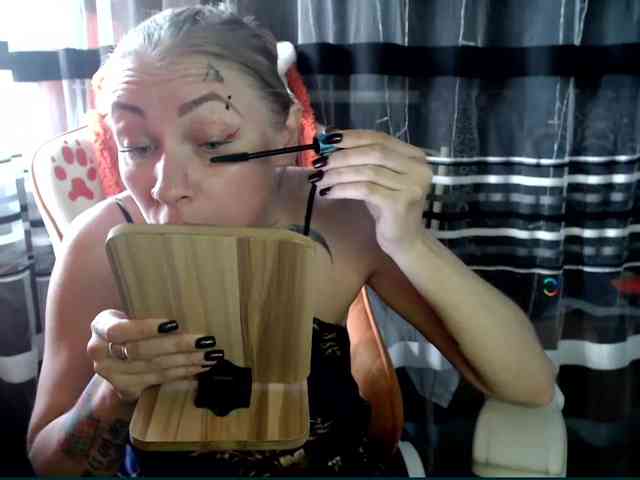 Lollifoxy webcam