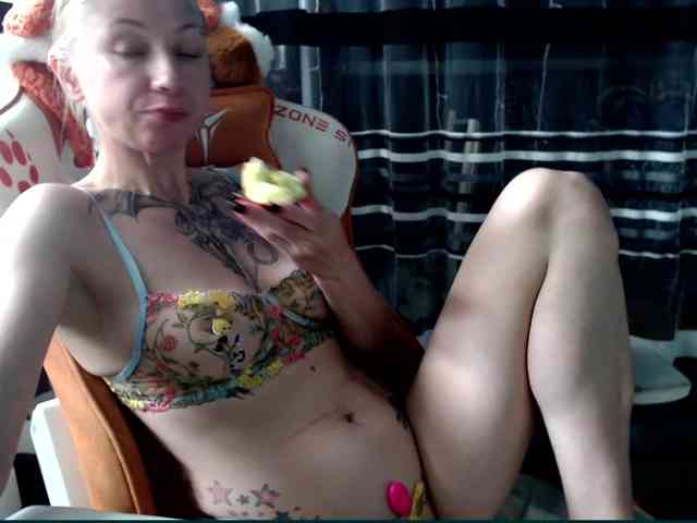 Lollifoxy webcam