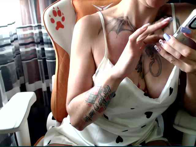 Lollifoxy webcam