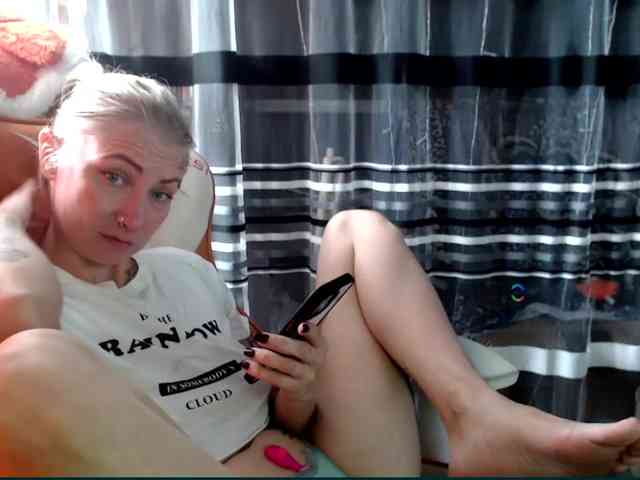 Lollifoxy webcam