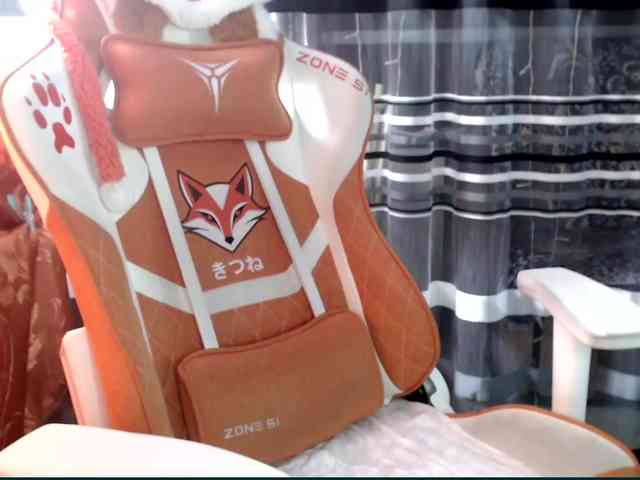 Lollifoxy webcam