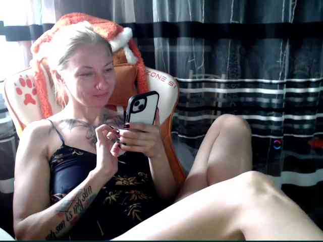 Lollifoxy webcam