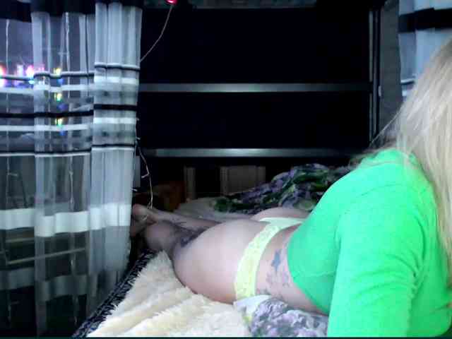 Lollifoxy webcam