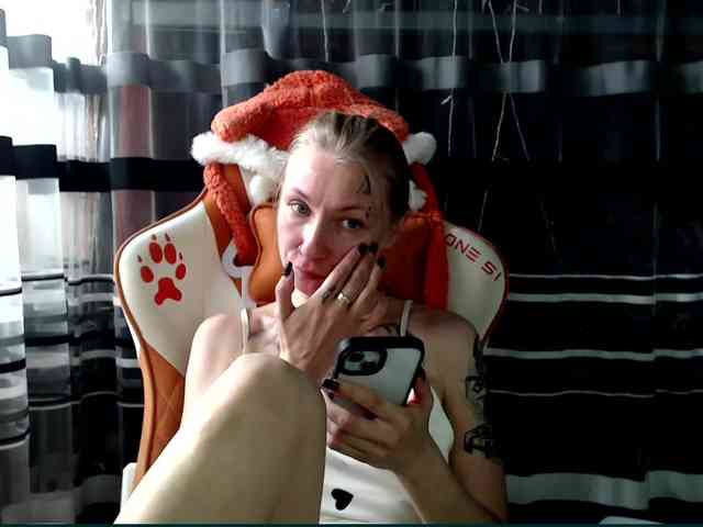 Lollifoxy webcam