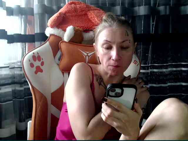 Lollifoxy webcam