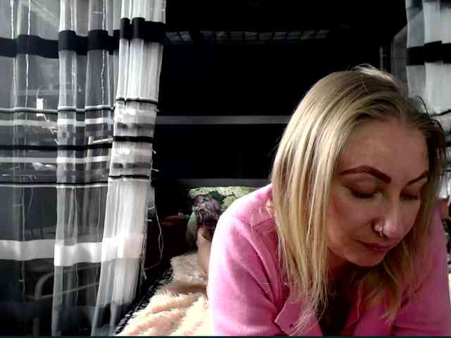 Lollifoxy webcam