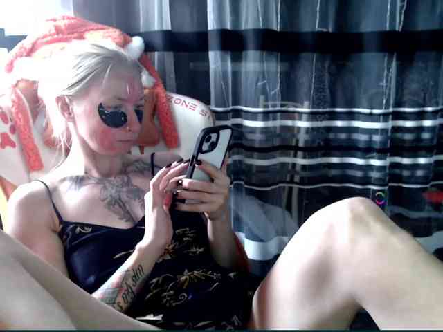 Lollifoxy webcam