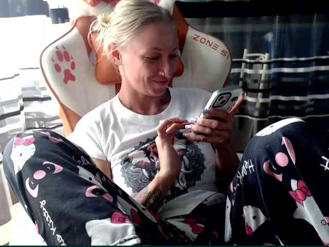Lollifoxy webcam
