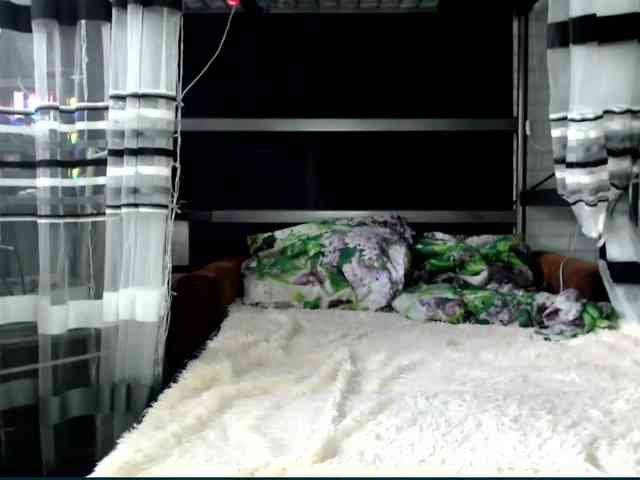 Lollifoxy webcam