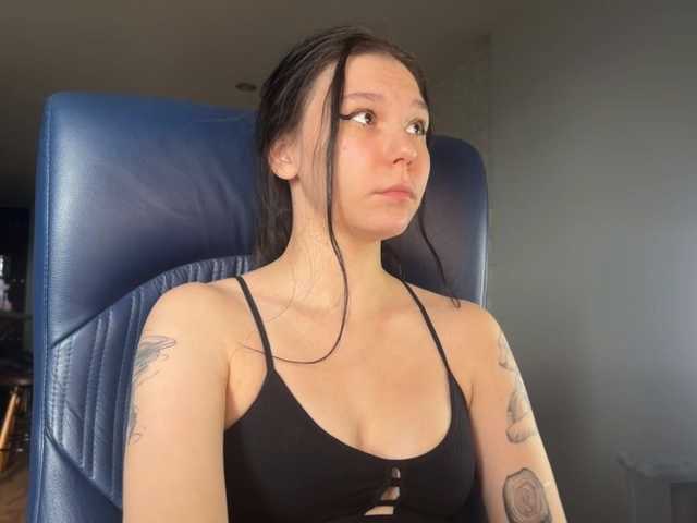 PinkDolly18 live cam on BongaCams