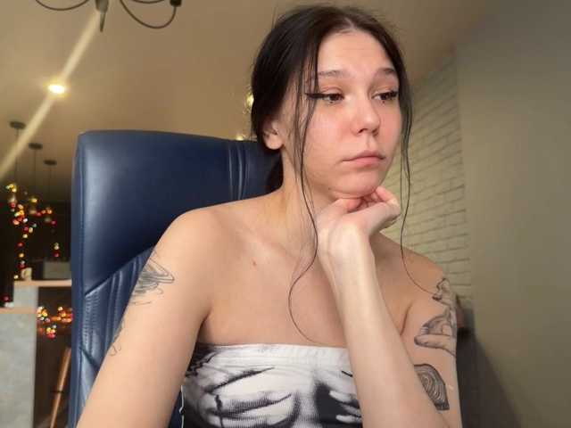 PinkDolly18 live cam on BongaCams