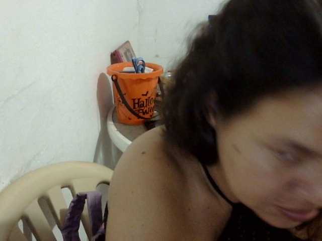 ElizabethMart live cam on BongaCams