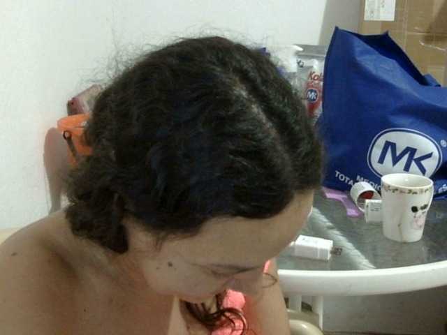 ElizabethMart live cam on BongaCams