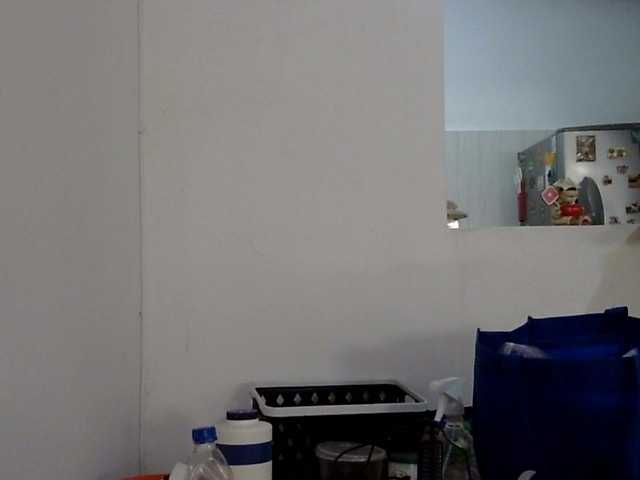 ElizabethMart live cam on BongaCams