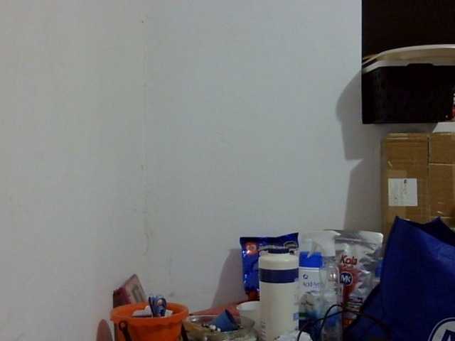 ElizabethMart live cam on BongaCams
