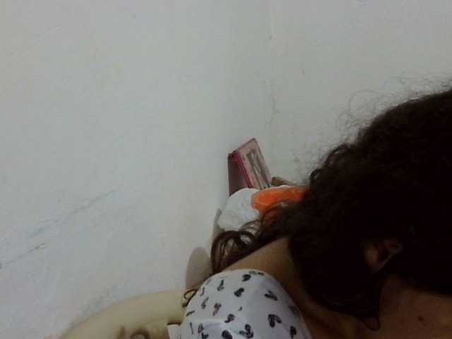 ElizabethMart live cam on BongaCams
