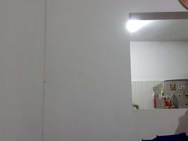 ElizabethMart live cam on BongaCams