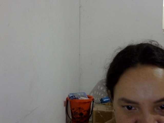 ElizabethMart live cam on BongaCams
