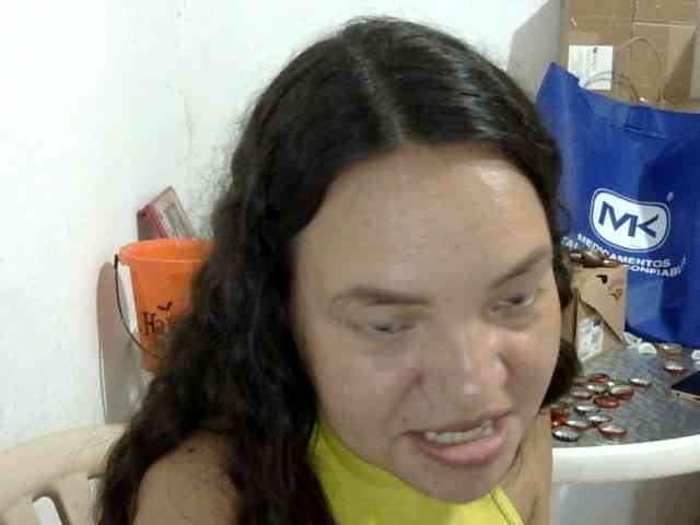 ElizabethMart webcam