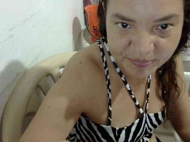 ElizabethMart webcam