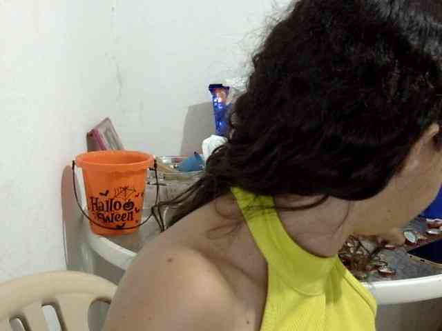 ElizabethMart webcam