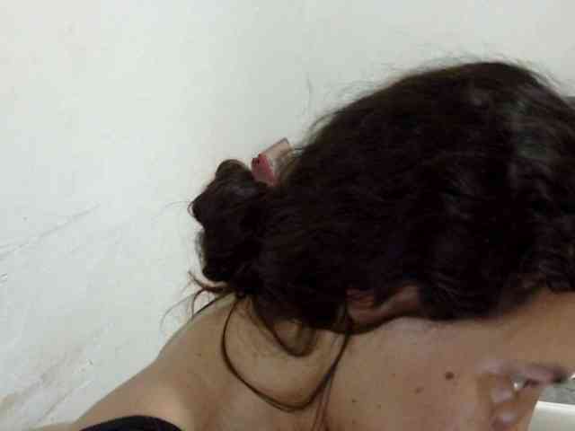 ElizabethMart webcam