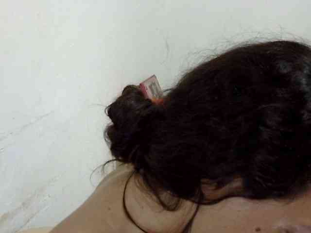 ElizabethMart webcam