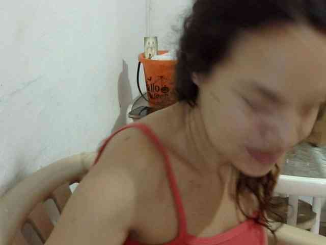 ElizabethMart webcam