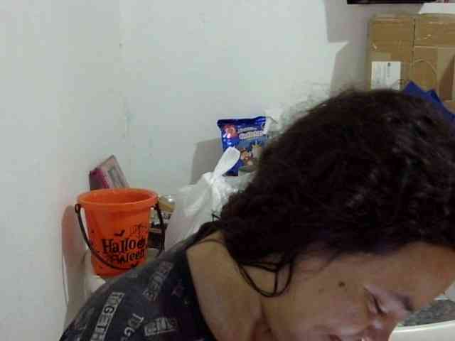 ElizabethMart webcam