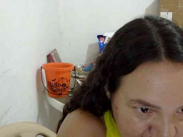 ElizabethMart webcam