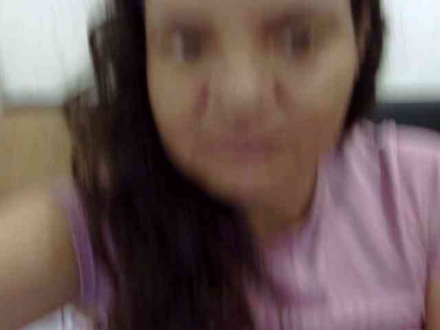 ElizabethMart webcam