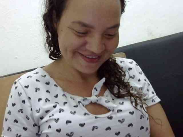 ElizabethMart webcam