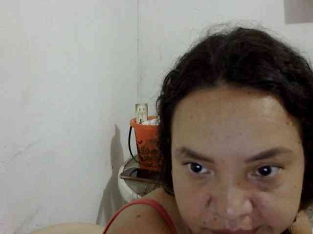 ElizabethMart webcam