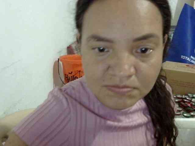 ElizabethMart webcam