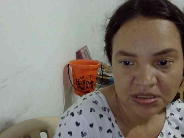 ElizabethMart webcam