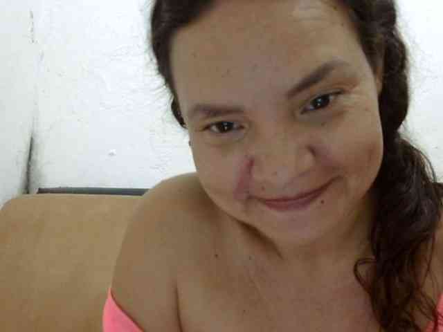 ElizabethMart webcam