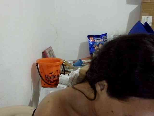 ElizabethMart webcam