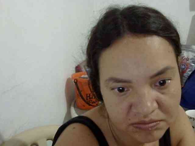 ElizabethMart webcam