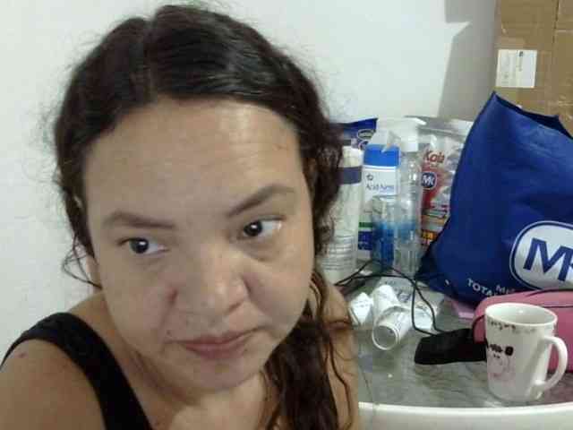 ElizabethMart webcam