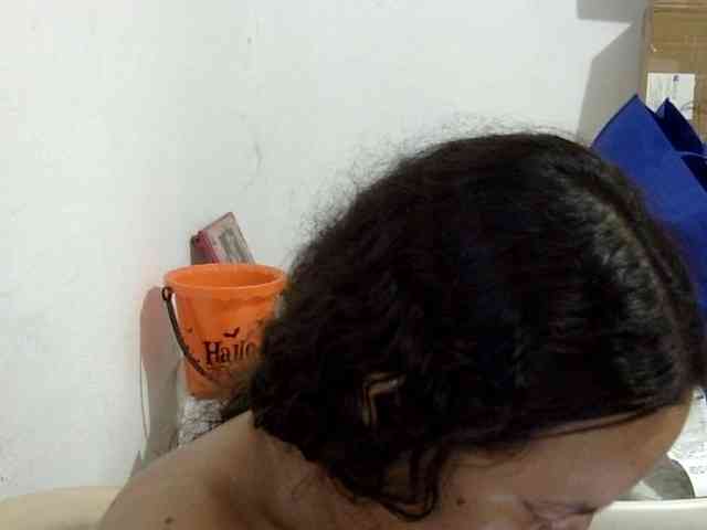 ElizabethMart webcam