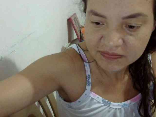 ElizabethMart webcam