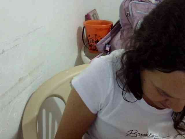 ElizabethMart webcam