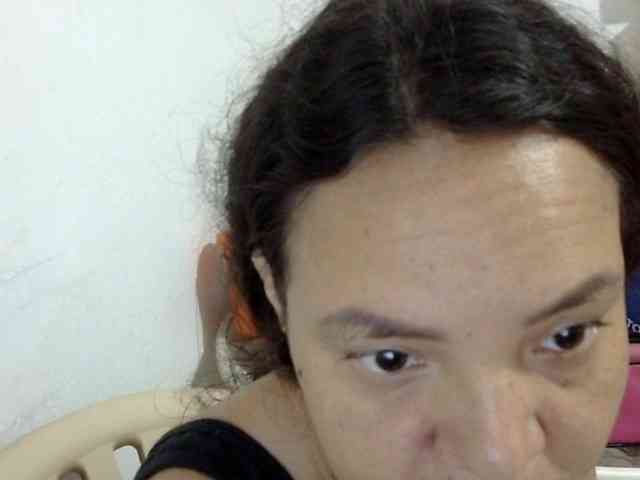 ElizabethMart webcam