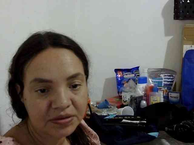 ElizabethMart webcam