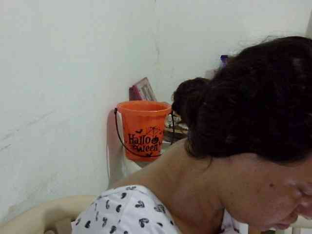 ElizabethMart webcam