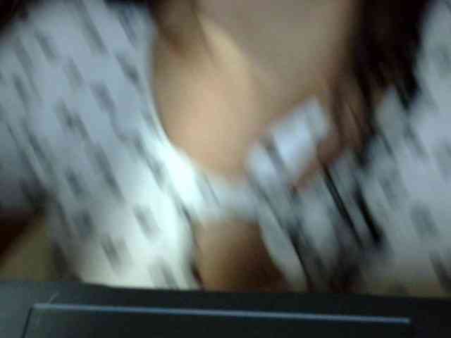 ElizabethMart webcam