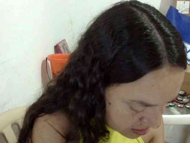 ElizabethMart webcam