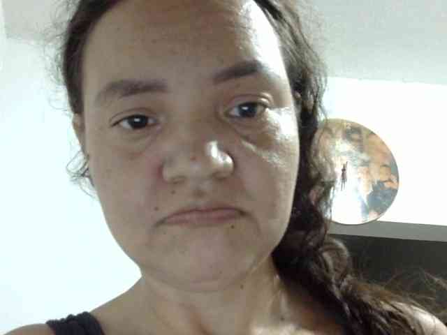 ElizabethMart webcam