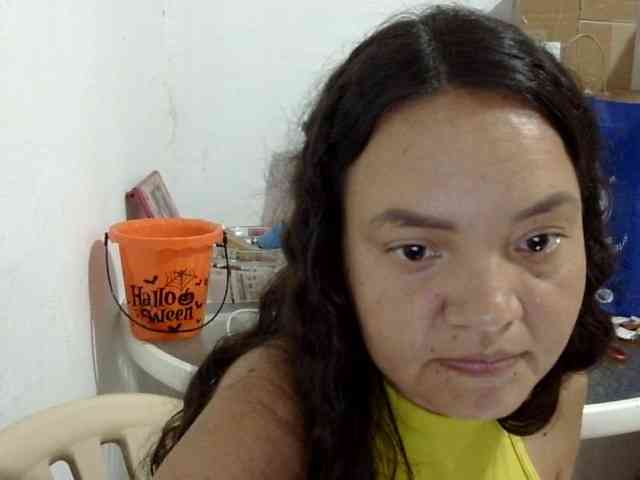 ElizabethMart webcam