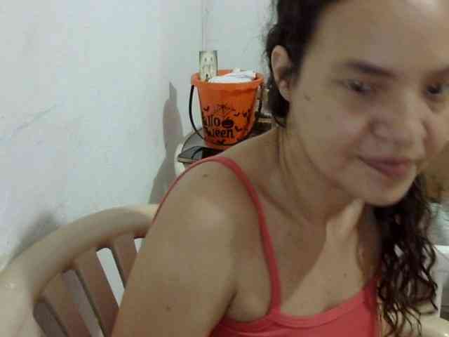 ElizabethMart webcam